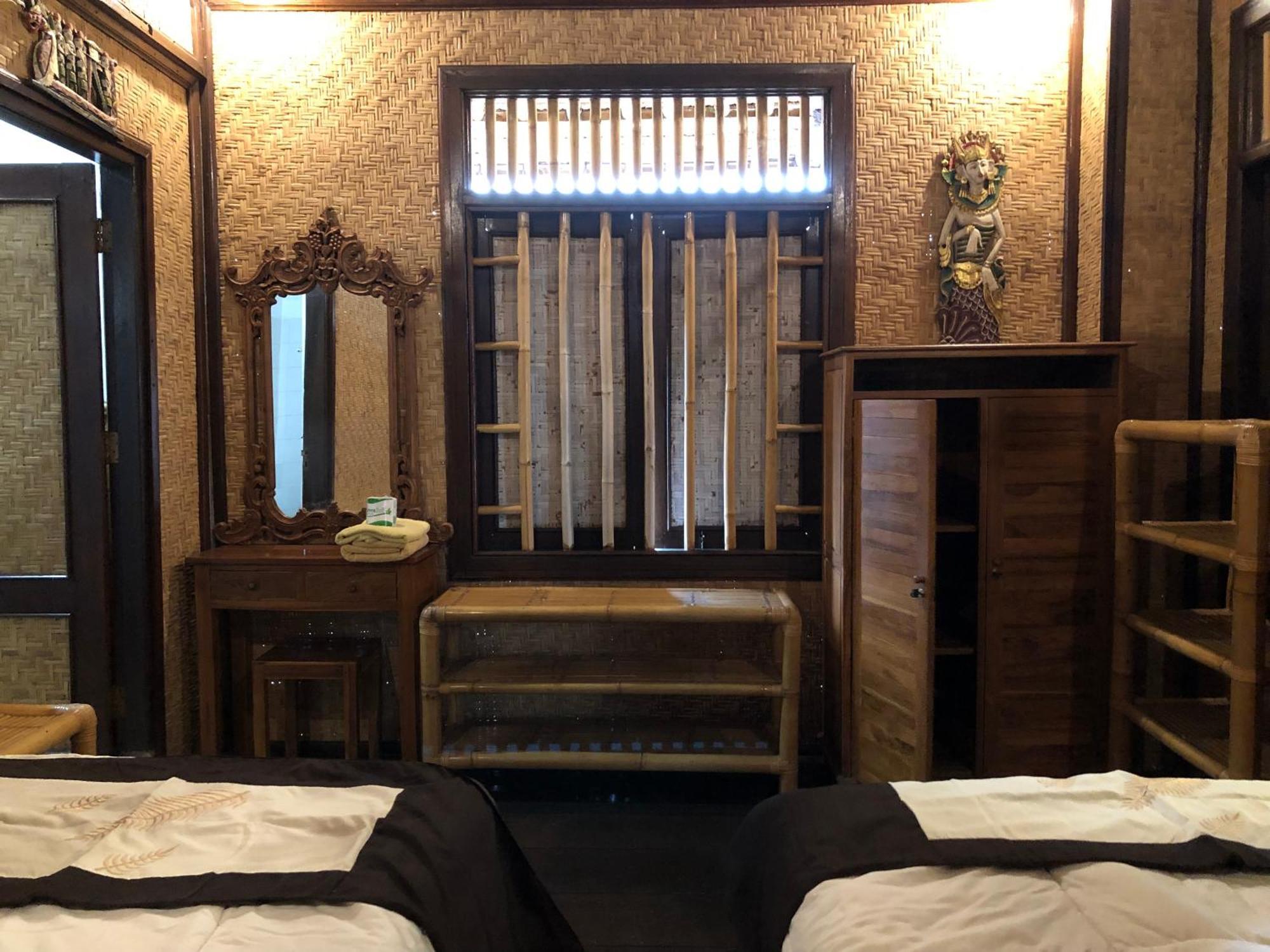 1Bd Guest House In Family Compound1, 15 Minute Walk To Yoga Barn Ubud Eksteriør billede