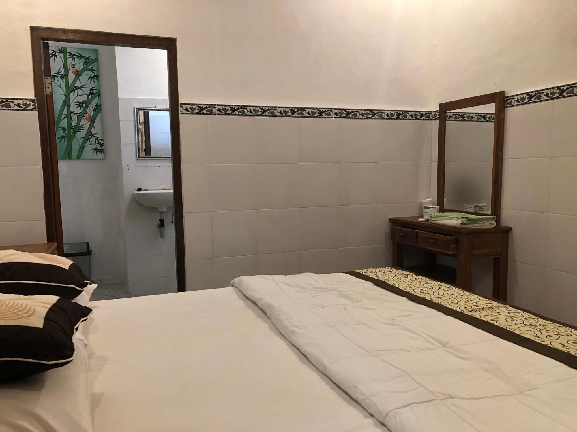 1Bd Guest House In Family Compound1, 15 Minute Walk To Yoga Barn Ubud Eksteriør billede