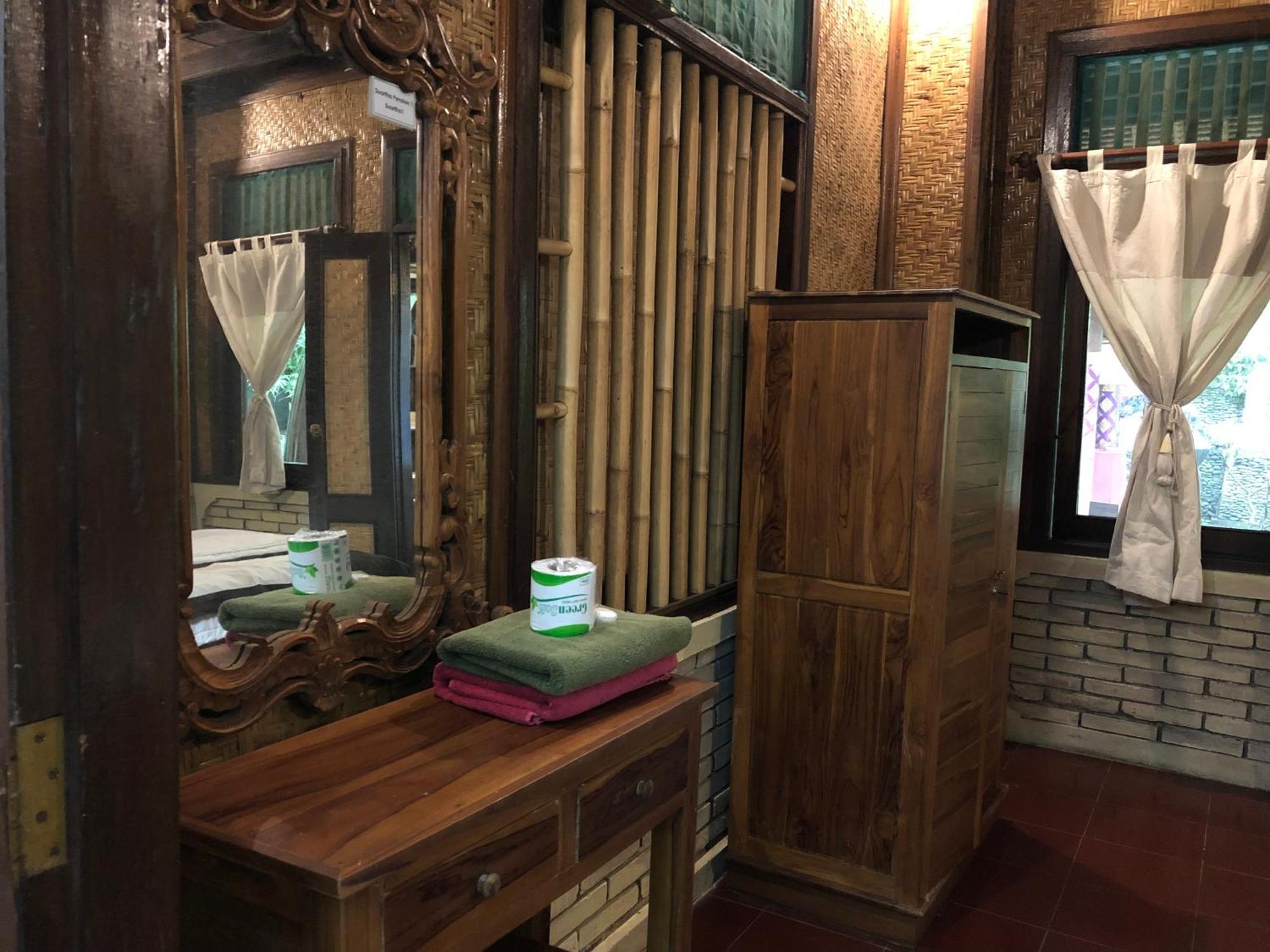 1Bd Guest House In Family Compound1, 15 Minute Walk To Yoga Barn Ubud Eksteriør billede